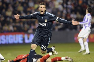 乐鱼体育App下载-冠军球队季前国际拉练：打造实战利器，迎接新赛季巅峰挑战